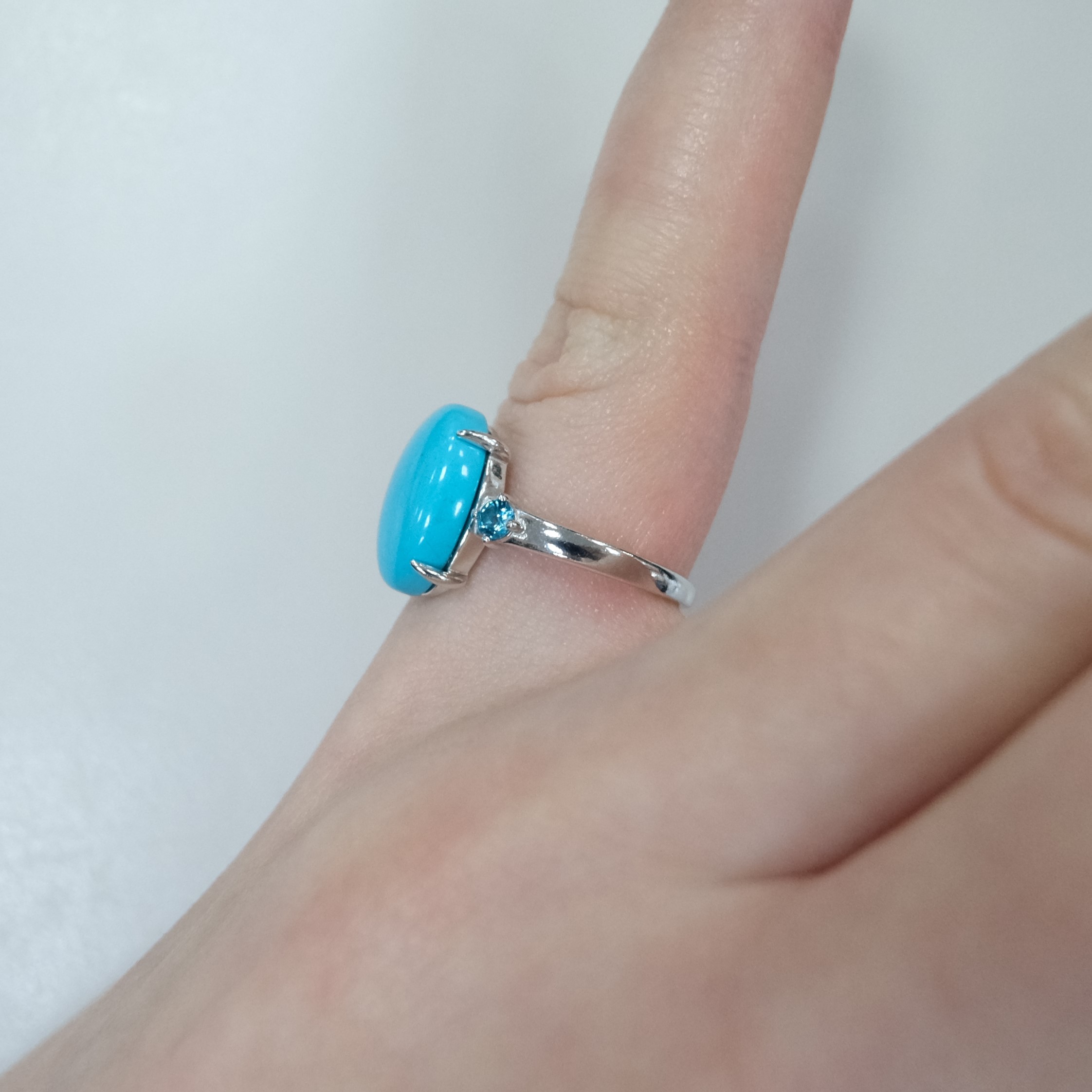 Серебряное кольцо с бирюзой